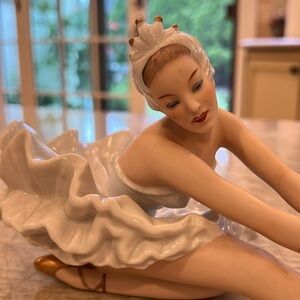 Porcelain Ballerina Shaubach Kunst Germany